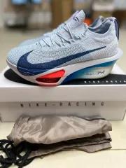 2025年最新】NIKE アルファフライ3の人気アイテム - メルカリ