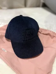 2025年最新】miumiu キャップ コーデュロイの人気アイテム - メルカリ