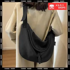 【送料無料】ホーボーバッグ 三日月型ショルダーバッグ ショルダーバッグ 軽量 バッグ レディース 斜めがけ バッグ 肩掛け カバン ユニセックス ボディバッグ 大きめ 男女兼用 韓国 おしゃれ 大容量 鞄 ナイロンバッグ 無地 新品 未使用 CHTZM-301