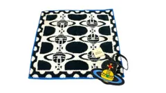 未使用 ヴィヴィアンウエストウッド ハンドタオル オーブチャーム付き　ミニタオル ハンカチ タオル  ブラック　ホワイト　ブルー　オーブ　綿　100％　チャーム付き　レディース メンズ VivienneWestwood ヴィヴィアン