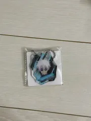 呪術廻戦 五条 悟 アクリルキーホルダー 未開封 新品 1点 出品