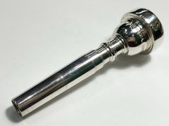 Item thumbnail for item a55fb70f-19c0-4ac1-83a8-45f47783d6b2