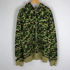 【中古品】A BATHING APE アベイシングエイプ CAMO SHARK FULL ZIP HOODIE 001ZPI201002M カモ シャーク フルジップ フーディ トップス パーカー 【142-251124-yy-01-tei】