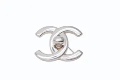 CHANEL シャネル ココマーク ブローチ 重量約16.7g 96P刻印 ターンロック シルバー メタル 美品 中古 4b003972