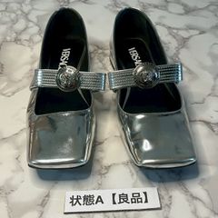 Versace メドゥーサ アエヴィタス サテン プラットフォーム パンプス