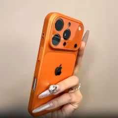 新品 未使用 iPhone15 iPhone16 iPhone17 保護ケース スマホケース MagSafe対応 カメラフレーム付き 擬装 変身 高級感 スタイリッシュ 人気 トレンドiPhone 15Pro 16Pro iPhone 17保護ケース