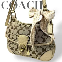 ☆★COACH コーチ★ショルダーバッグ　シグネチャー　ターンロック　スカーフ　肩掛け　斜め掛け　チャーム　キャンバス　レザー　ベージュ　ゴールド★　♯2106