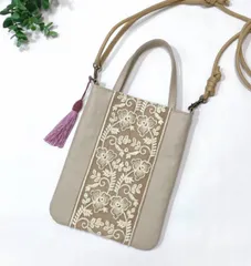 インド刺繍リボン付 ベージュ 2way スマホショルダー サコッシュ 持ち手付