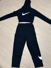 ナイキ WHO Tシャツ & ズボン セット (S)