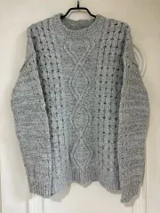 ユニセックス ケーブル編み 長袖 ニット