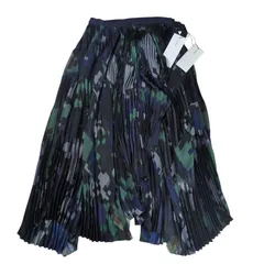 2025年最新】SACAI プリーツスカートの人気アイテム - メルカリ