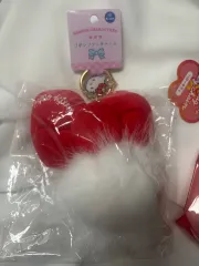 サンリオ ハローキティ リボン ファー チャーム キーホルダー