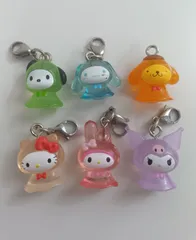 37ｰ14　サンリオ　めじるしアクセサリー　てるてる坊主　ハローキティ　キティ　マイメロディ　クロミ　シナモロール　ポチャッコ　ポムポムプリン　6点セット