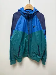 (48) ナイキ ウィンドブレーカー