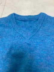 ブルー Vネック ニット ベスト