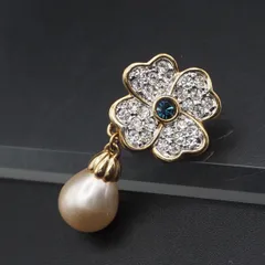 H968 イヤリング 片耳のみ フラワー サファイア風 ラインストーン パヴェ フェイクパール ゴールド デザイン コスチュームジュエリー