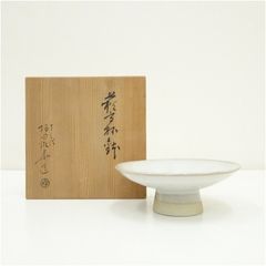 Hagi ware, made by the 13th generation Sakata Deika, tall bowl (with original box). Stylish, antique, retro tableware, perfect for Japanese food, donburi bowls, small bowls, medium bowls, for serving guests, izakayas, inns, and cafes.