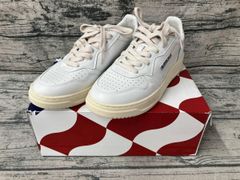 美品 MOEA VEGAN スニーカー38 白 - メルカリ