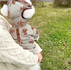 87ドッグウェア　帽子付き　あったかダウン　スナップ　お散歩に便利なＤカン付き　秋冬服　小中型犬用服　ペット服　犬の服　犬服　くま柄　イエロー　可愛い　お洒落