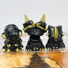 ワンアップ ONE UP キングコブラ 限定ゴールド 赤目怪獣 ソフビフィギュア 2025年最新】one up ソフビの人気アイテム - メルカリ