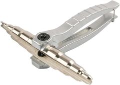 Item thumbnail for item 26cce51d-93ef-4aa3-9bd0-4c0044e0976f