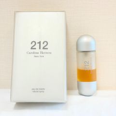 Carolina Herrera 212 NYC オードトワレ 30ml - メルカリ