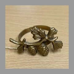 Item thumbnail for item f5307f33-56c1-4819-af3e-4aeaeb209e46