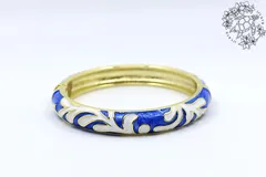 バングル　スクロール　波　他複数デザインあり　エナメル合金　ハワイアンジュエリー　ハワジュ　ブレスレット　アクセサリー　青、黒、緑、ピンク、赤、白、黄色、紫　レディース　女性　おしゃれ　可愛い　日常使い　軽量　お揃い　ペア　プレゼント　ギフト　5,000円