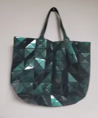 バオバオルーセント グリーン トートバッグ