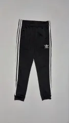 10066番 アディダス 秋 キッズ用 トレーニングウェア ジョガー パンツ 140 サイズ