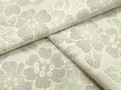 平和屋着物●本場大島紬　白大島　120亀甲　草花文　正絹　逸品　CABA1415gh 平和屋着物○本場大島紬 白大島 120亀甲 草花文 正絹 逸品 CABA1415gh