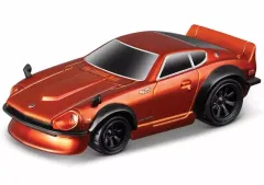【新品】ミニカー 1/64 ダットサン 240Z (メタリックオレンジ) 「MUSCLE MACHINES 25th Anniversary」 [MS15547MTOR]