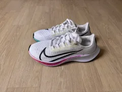 2025年最新】エアズームペガサス37の人気アイテム - メルカリ