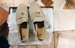 2025年最新】loro piana summer walkの人気アイテム - メルカリ