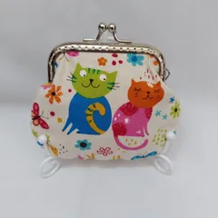 がま口ポーチ　小銭入れ　猫柄　ハンドメイド