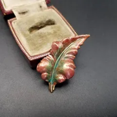 ブラウンリーフ 紅葉 エナメル ビンテージ ブローチ コスチュームジュエリー 秋色の葉 AUTUMN COLOUR 8Y-S