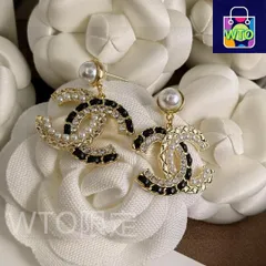 【今日特価】CHANEL ザ・マザーズ コレクション クリスタルパール レザーイヤリング（中サイズ）