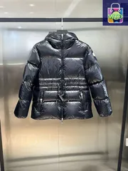 MONCLERモンクレール 黑い女性用短いダウンジャケット|本日限定特価|新品未使用--WTO輸入