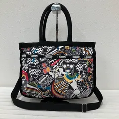 6596　LeSportsac　レスポートサック　　肩がけ　斜めがけ　紐調節可能 ショルダーバッグ　ワンショルダー　総柄　 トートバッグ　ハンドバッグ　2way ラジカセ柄　レコード柄　ブラック　黒　ポケット多数