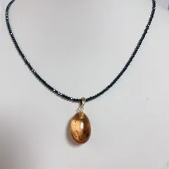 琥珀虫入りペンダントブラックスピネルネックレスNO25-2406 琥珀ペンダント虫入りブラックスピネルネックレスNO25-2406 - メルカリ