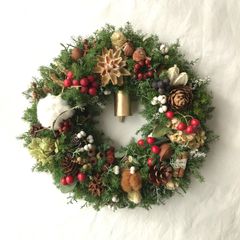 秋冬リースwithリネンリボン&アンティークベル｜クリスマスリース