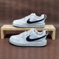 ナイキ コートバーロウ レディース 靴 235