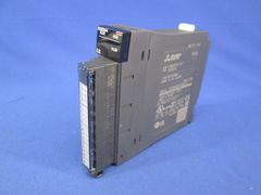 新品未使用】TOSHIBA 低圧進相コンデンサ TLA-E2250K 2個 - メルカリ