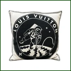 中古●LOUIS VUITTON /ルイ ヴィトン●宇宙飛行士 クッション ウール/カシミア混 グレー 角のタグなし インテリア LV