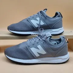 ニューバランス 247 グレー スニーカー 235