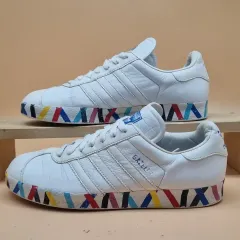 アディダス ガゼル メンズスニーカー 275