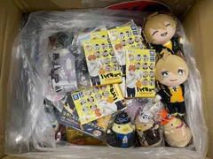 アニメ・マンガ・ゲーム系 缶バッジ・アクスタ他 キャラクターグッズ 大量まとめ売りボックス⑦