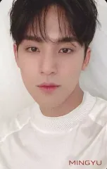 【中古】コレクションカード(男性) SEVENTEEN/MINGYU(ミンギュ)/バストアップ・衣装白・両手下げ・背景白/CD「JAPAN 2ND MINI ALBUM『24H』」Loppi・HMV特典オリジナルスペシャルフォトカード 第1弾