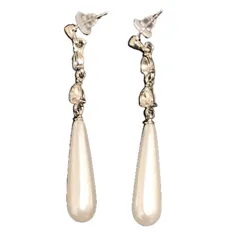 水滴型 パール風タッセルピアス