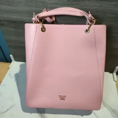 【定価4.8万円・タグ付き・新品・未使用】Samantha Thavasa  ピンク サマンサタバサ 牛革 スリーウェイ トート ショルダー リュック ハンドバッグ レディース ブランド OL オフィス カジュアル B4 ピンクベージュ 四角 長方形 自立 革